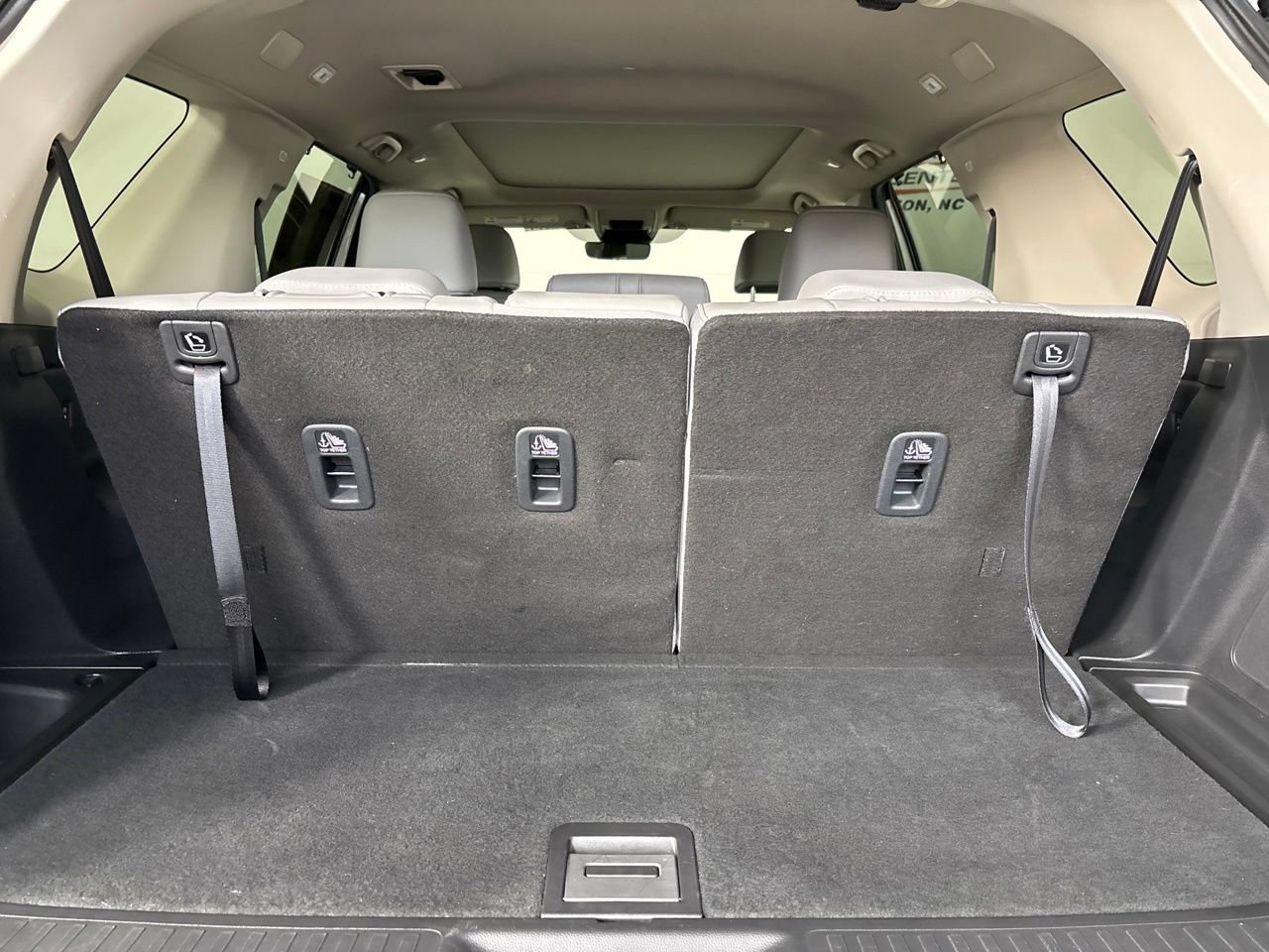 Used 2025 Honda Pilot Touring image 27