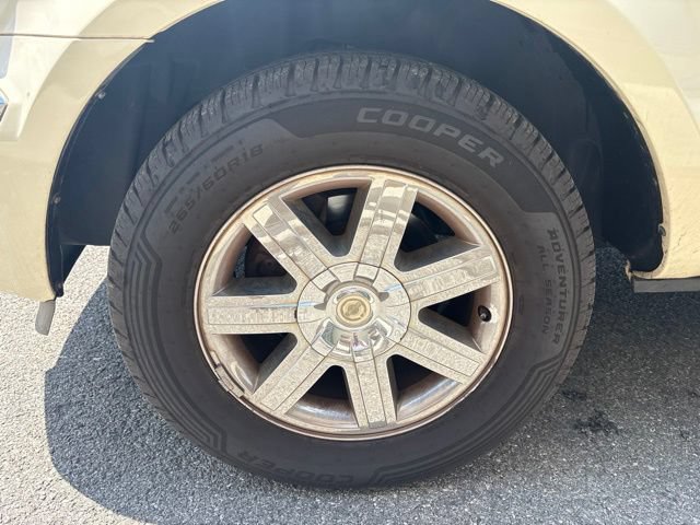 Used 2007 Chrysler Aspen Limited w/ Spring Special Group AWD/4WD image 3