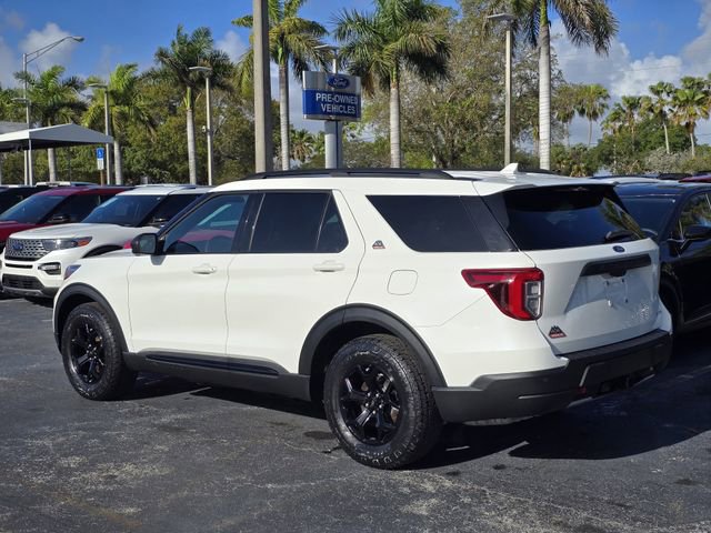 Used 2022 Ford Explorer Timberline image 3