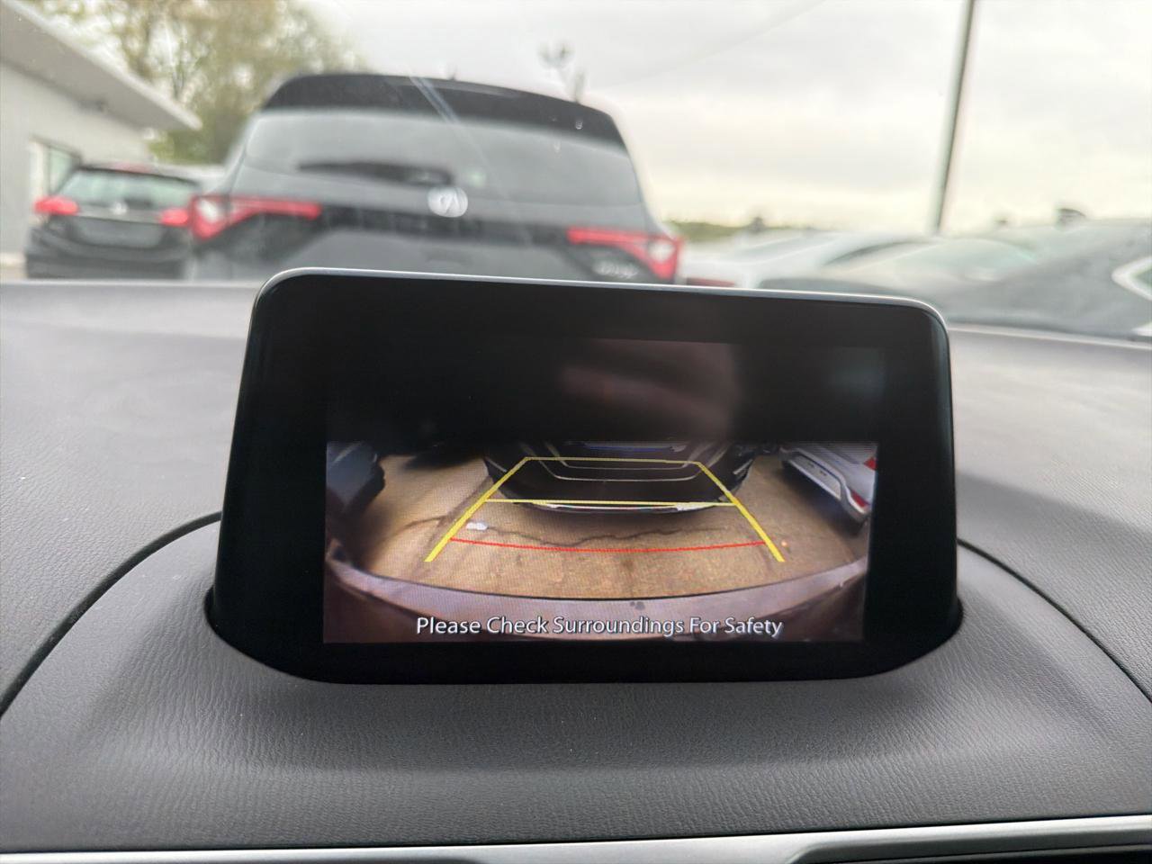 Used 2018 MAZDA MAZDA3 Sport FWD image 28