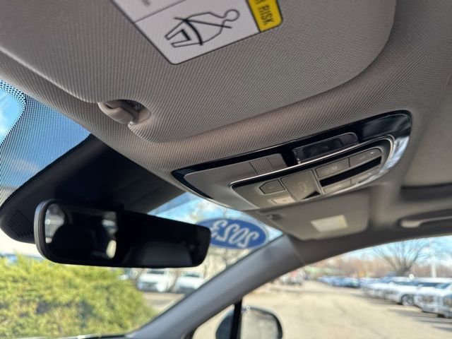 Used 2023 Hyundai Santa Fe SEL w/ Premium Package image 38