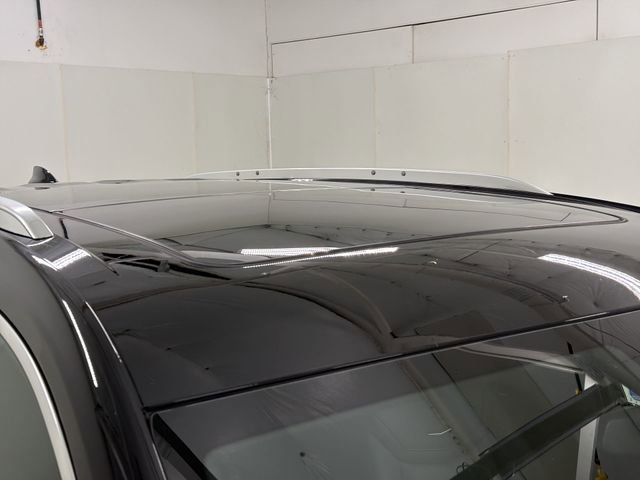 Certified 2024 Cadillac XT6 Luxury w/ LPO, Floor Liner Package image 19