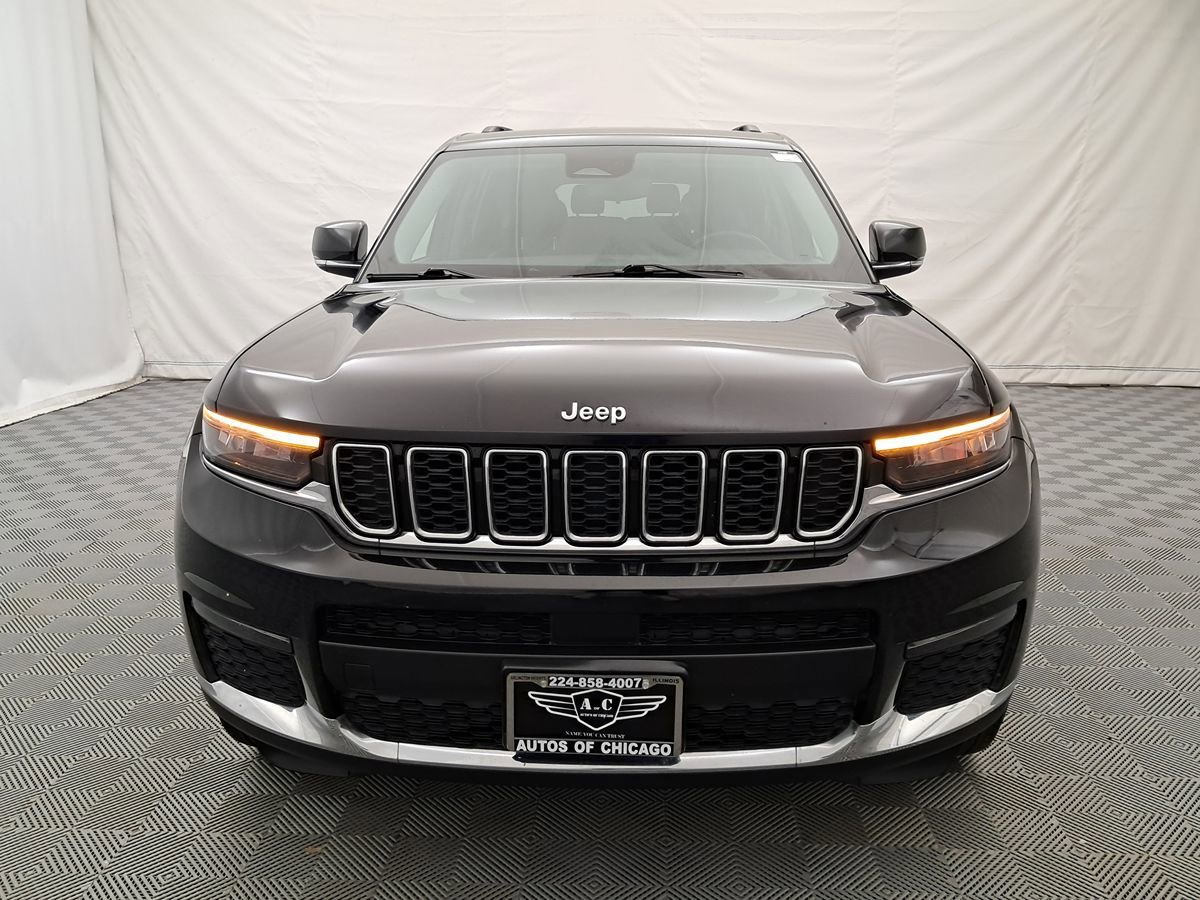 Used 2022 Jeep Grand Cherokee L Limited AWD/4WD image 2