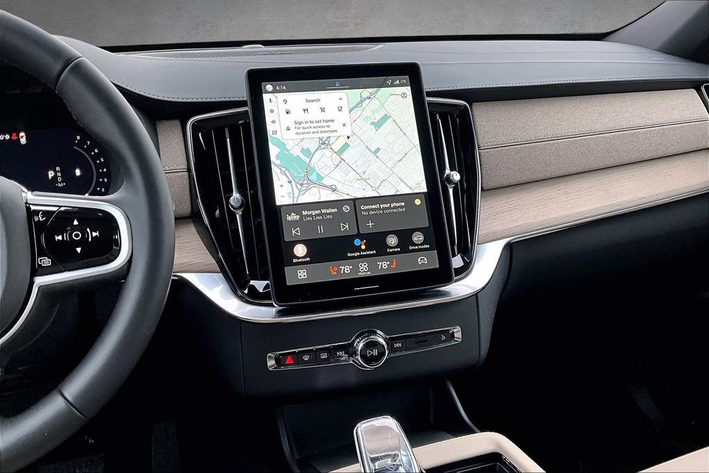 New 2026 Volvo XC90 B6 Plus w/ Protection Package Premier image 6