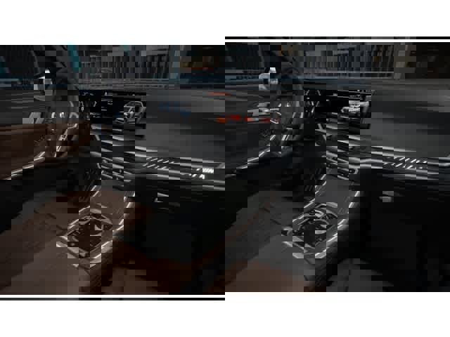 New 2026 BMW X7 M60i image 14