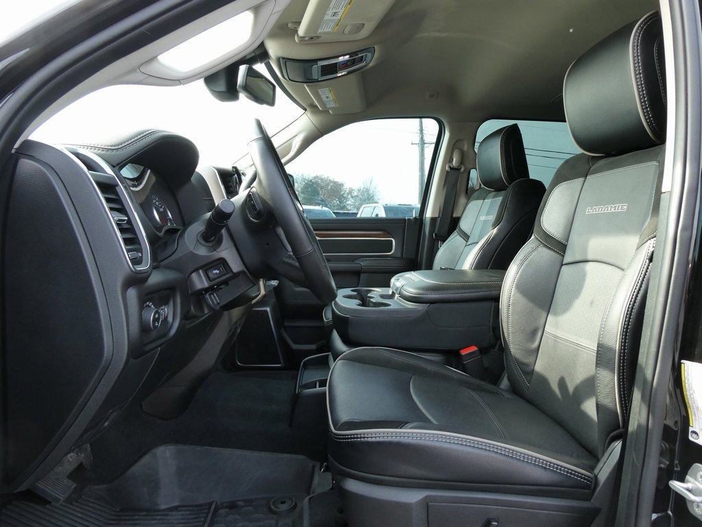 Used 2024 RAM 3500 Laramie w/ Towing Technology Group image 22