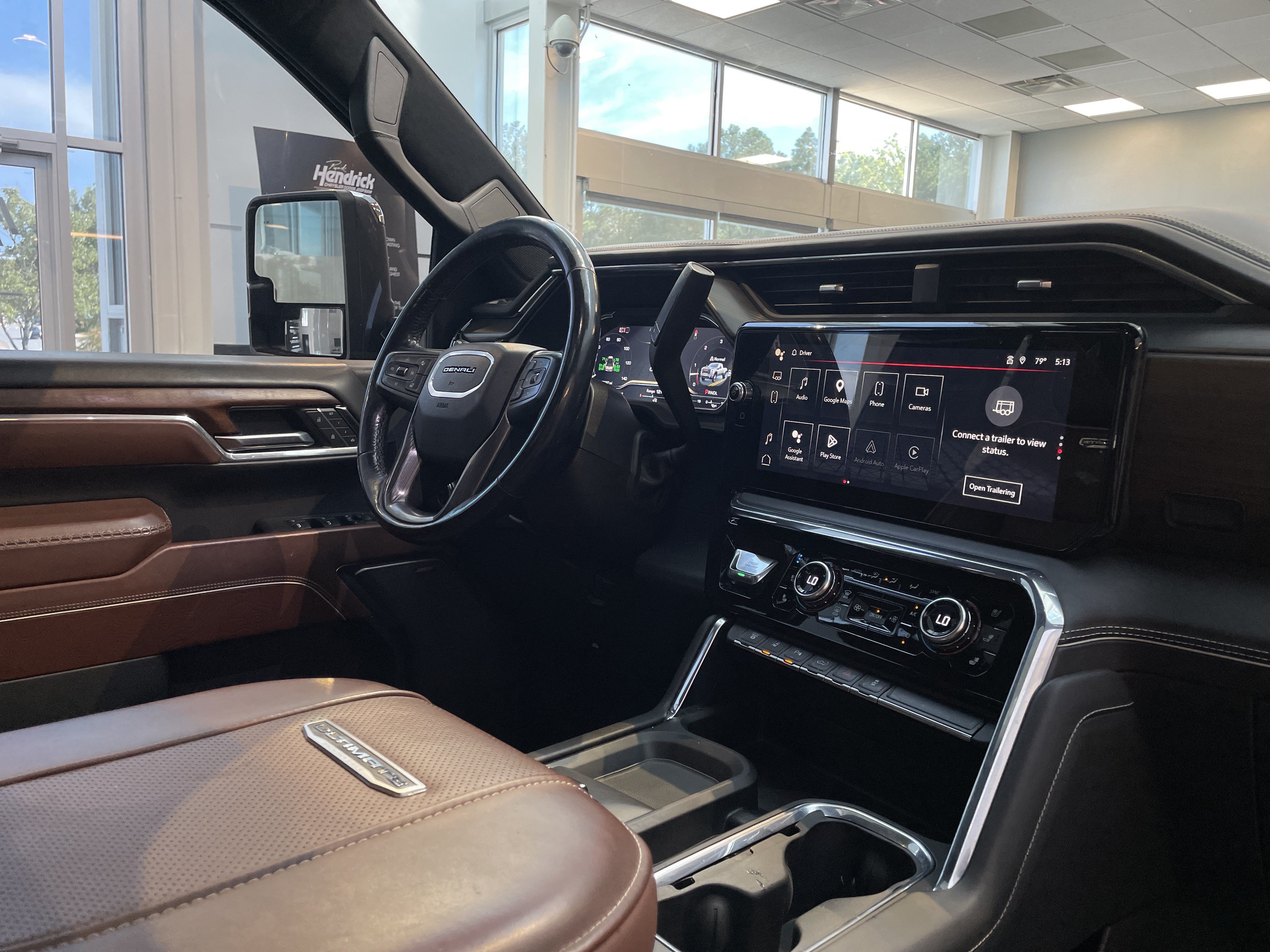 Used 2024 GMC Sierra 3500 Denali Ultimate AWD/4WD image 34