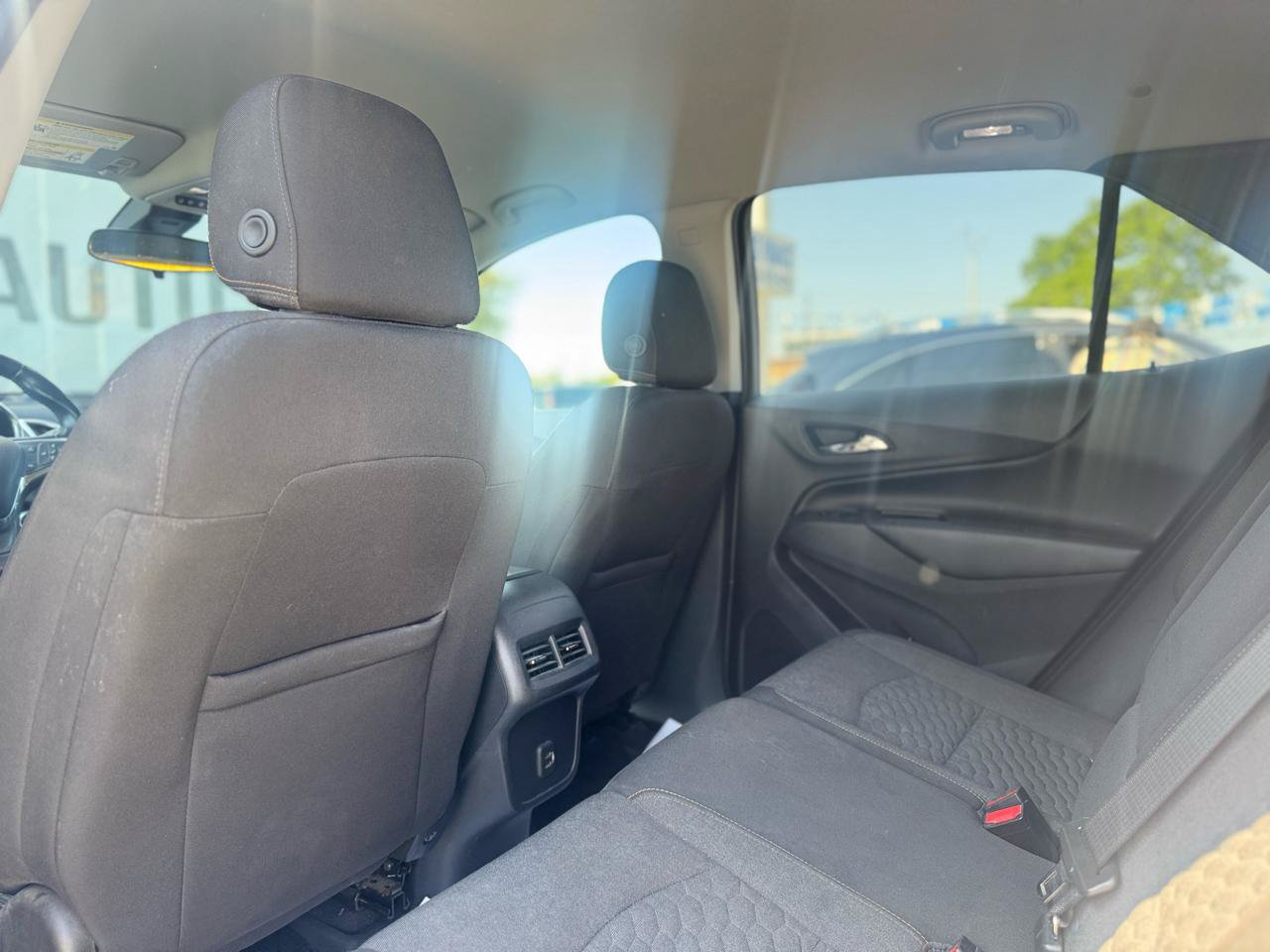 Used 2021 Chevrolet Equinox LT image 53