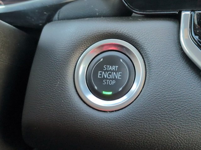 Used 2024 GMC Canyon Elevation w/ Elevation Premium Package RWD image 26