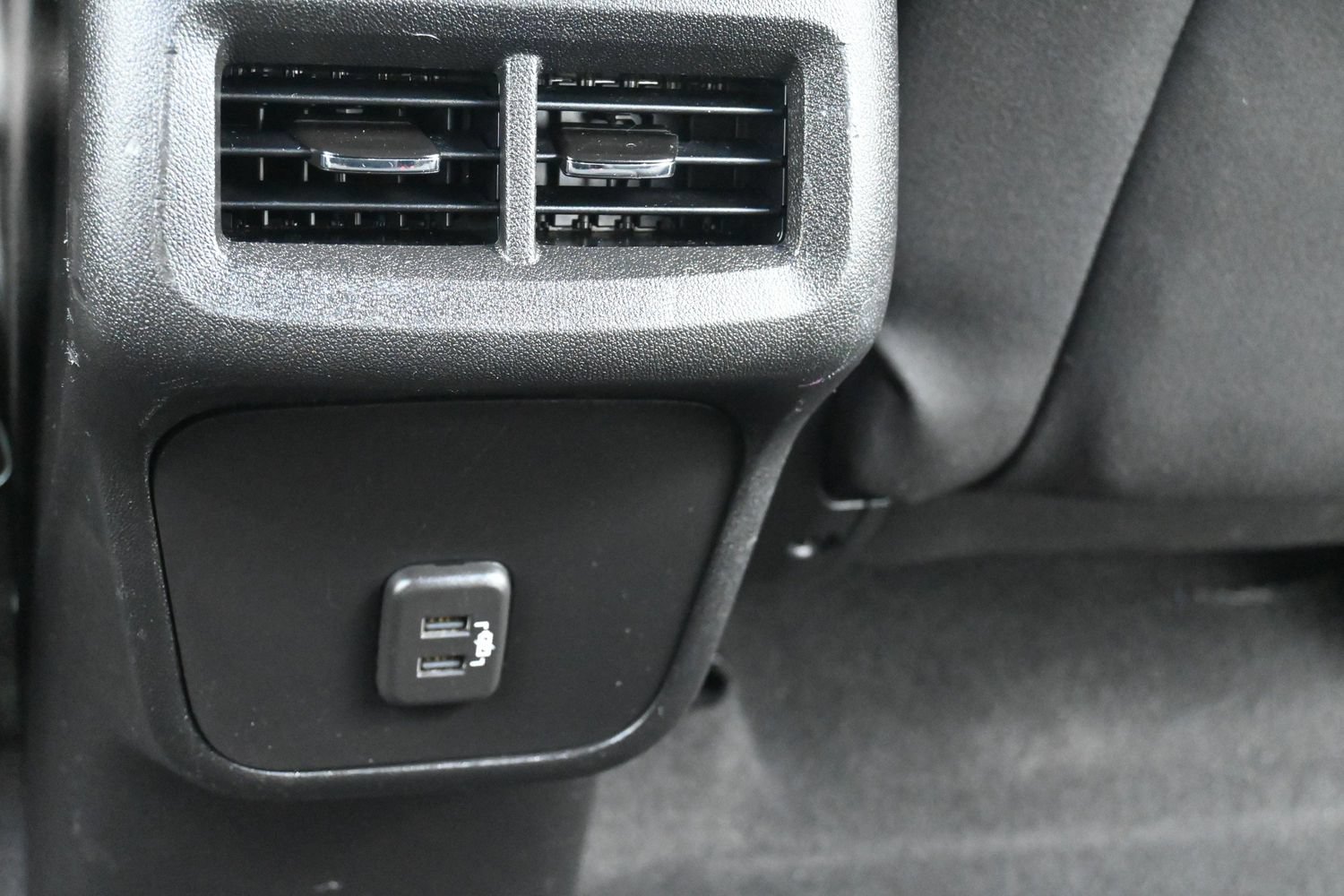 Used 2019 Chevrolet Equinox LT AWD/4WD image 42