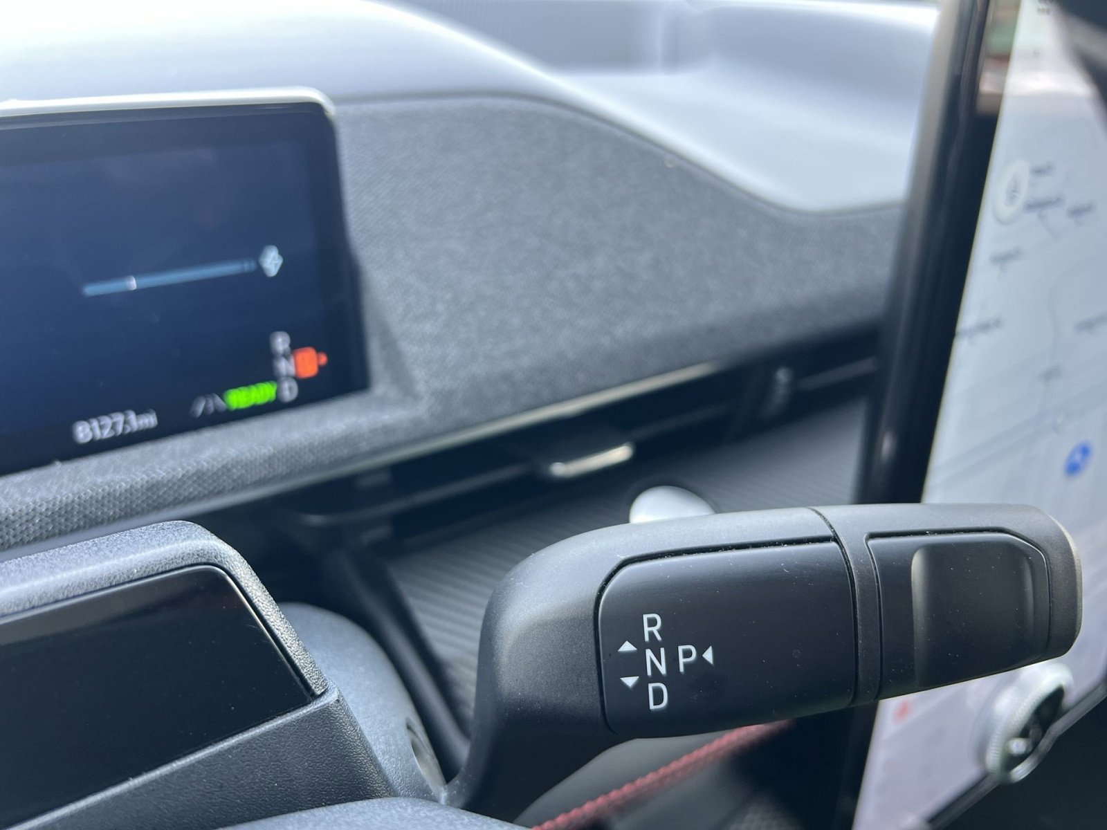 Used 2025 Ford Mustang Mach-E Premium w/ Sport Appearance Package image 22