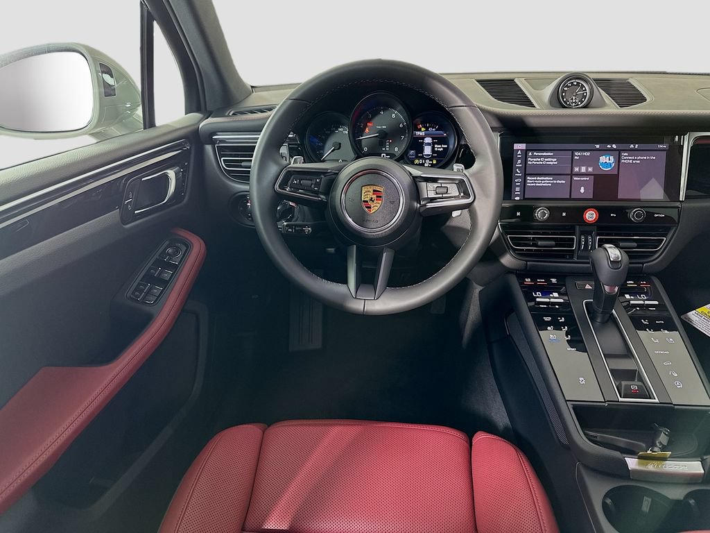 New 2026 Porsche Macan AWD/4WD image 25