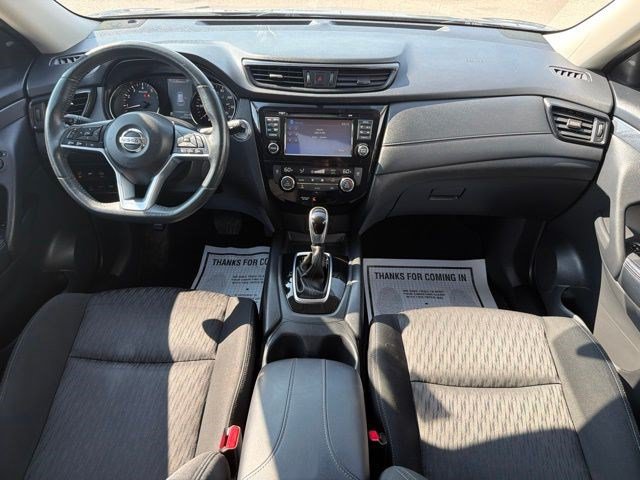 Used 2017 Nissan Rogue SV w/ SV Premium Package AWD/4WD image 26