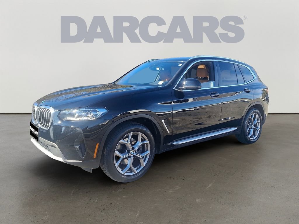 Used 2023 BMW X3 xDrive30i w/ Premium Package w/ZPA image 3