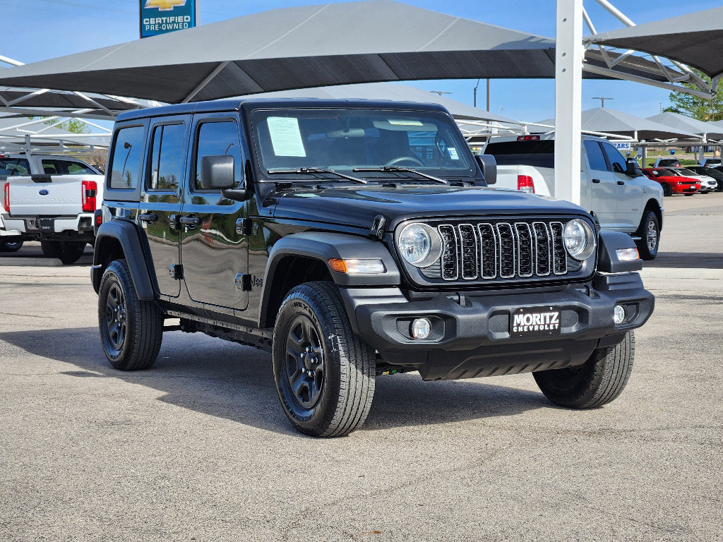Used 2025 Jeep Wrangler Unlimited Sport image 3