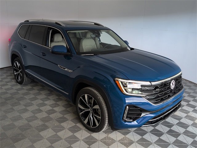 New 2026 Volkswagen Atlas SEL Premium R-Line image 2