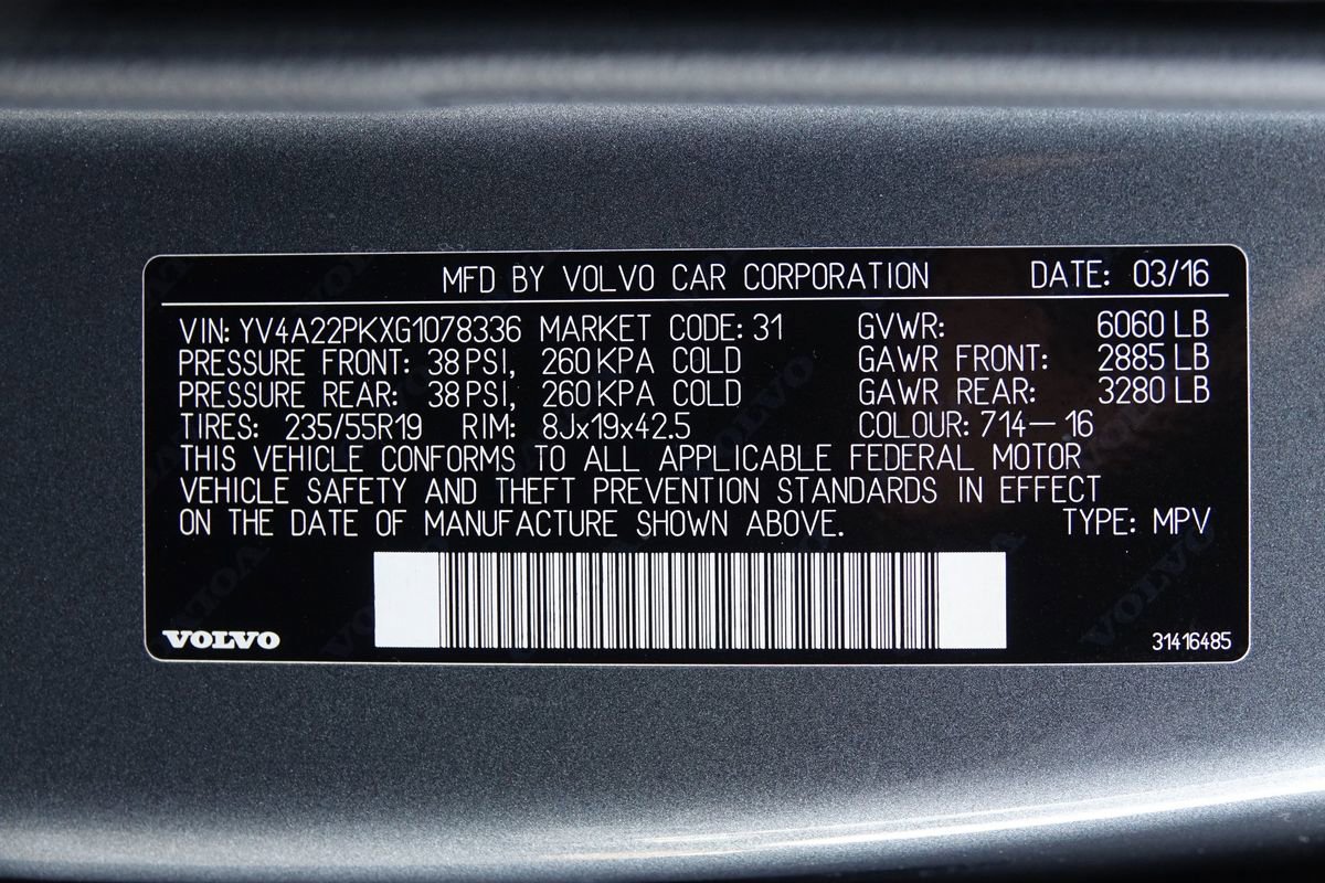 Used 2016 Volvo XC90 T6 Momentum w/ Momentum Plus Package AWD/4WD image 42