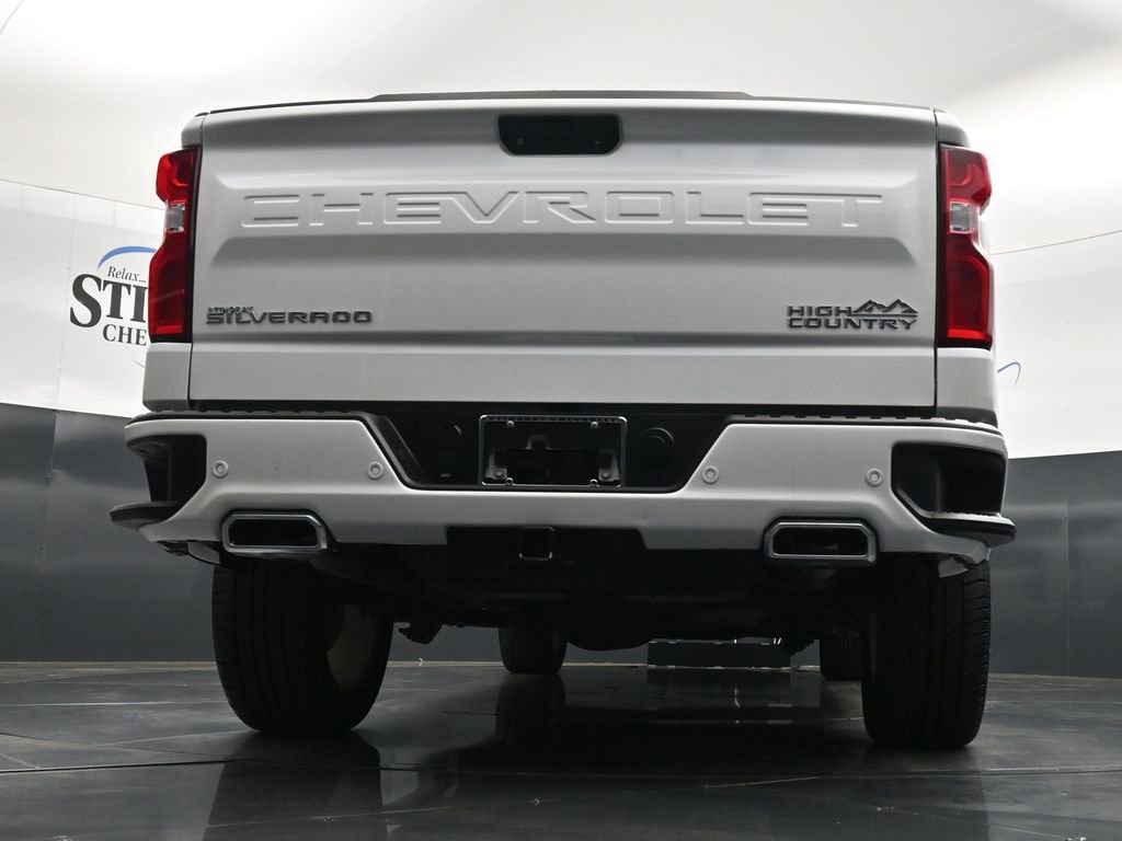 Used 2021 Chevrolet Silverado 1500 High Country image 22