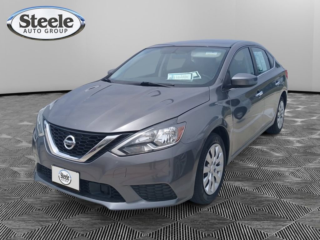 Used 2019 Nissan Sentra S FWD image 1