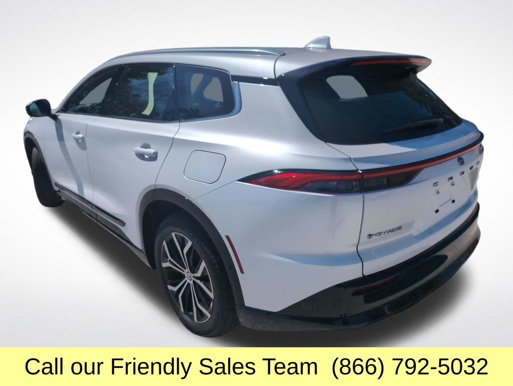 Certified 2025 Toyota Crown Signia w/ Tow-Hitch Package (TMS) AWD/4WD image 3