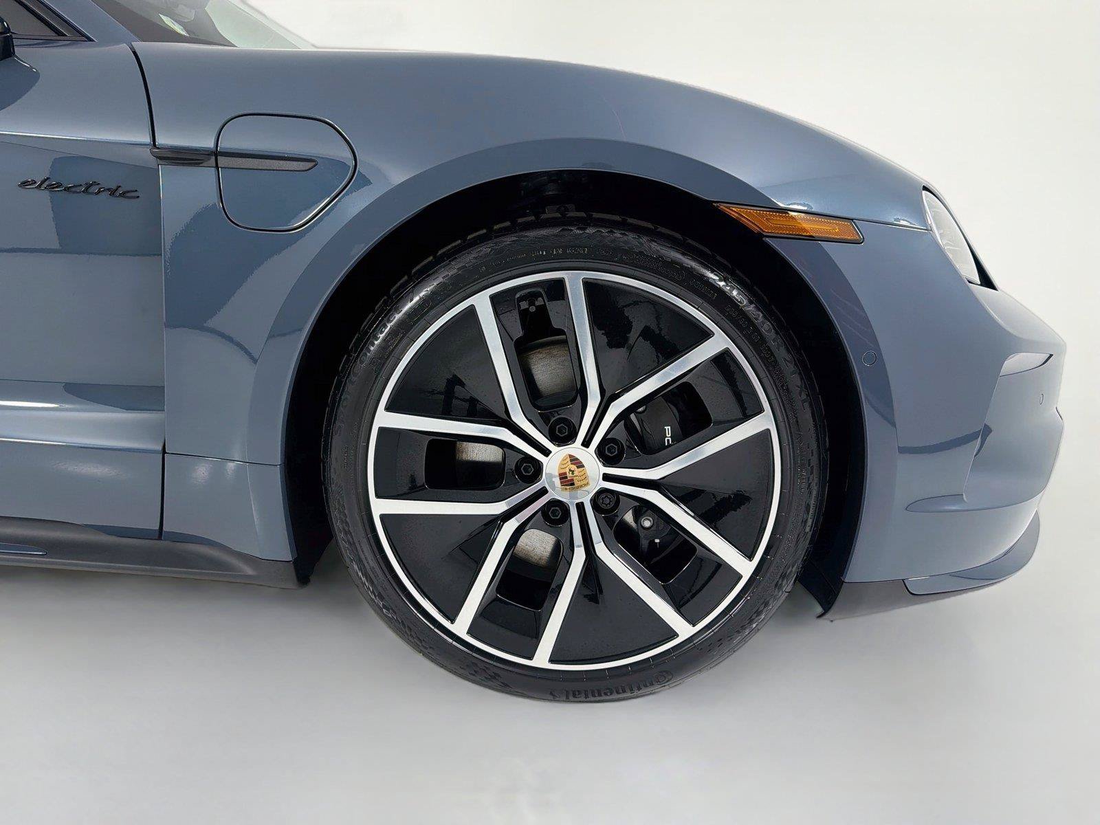 New 2026 Porsche Taycan RWD image 29