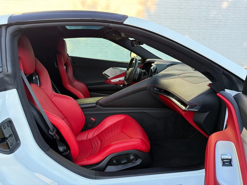 Used 2020 Chevrolet Corvette w/ Z51 Performance Package w/ 3LT Preferred Equipment Group RWD image 10