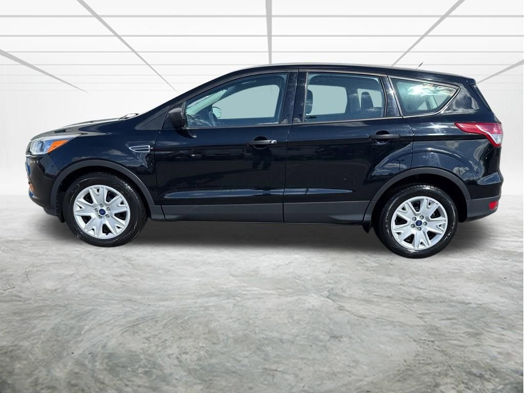 Used 2016 Ford Escape S image 2