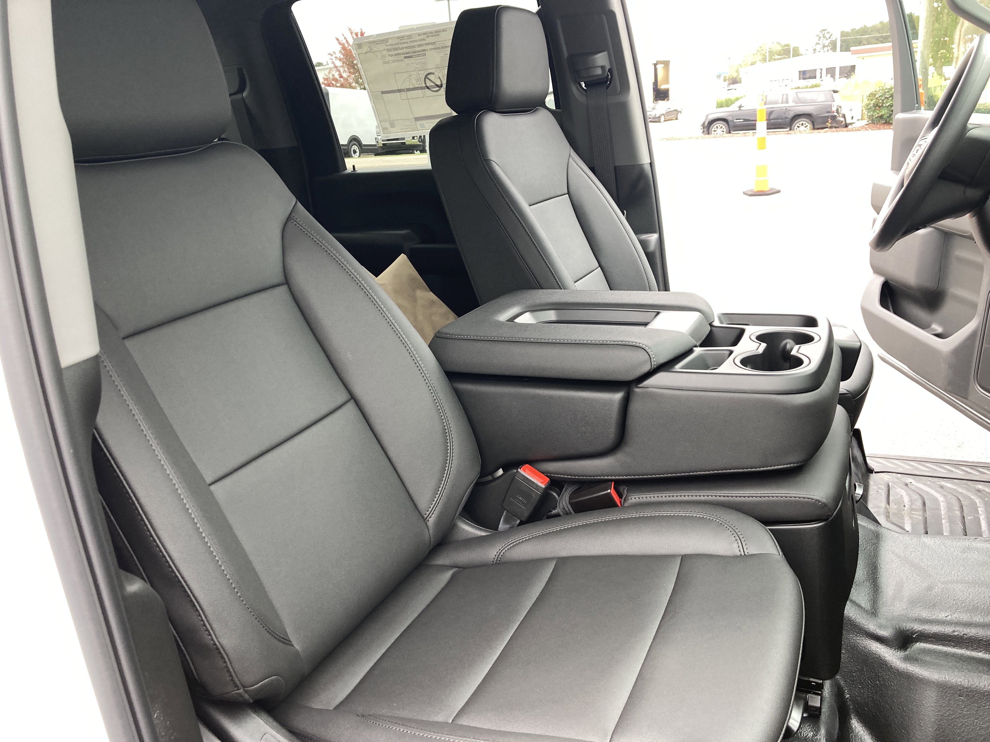 New 2026 GMC Sierra 3500 Pro w/ Convenience Package image 19