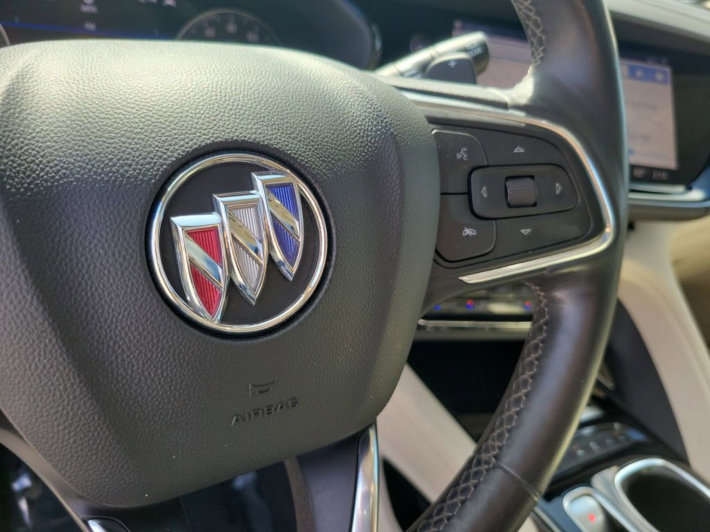 Used 2021 Buick Envision Avenir w/ Technology Package II image 28