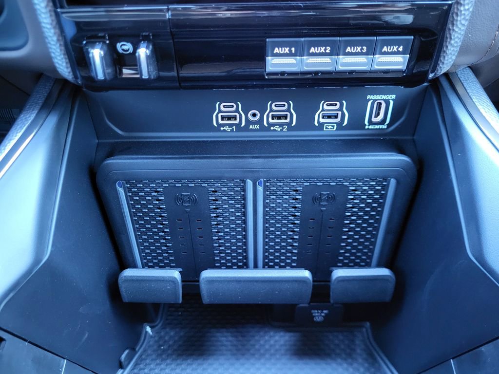 New 2026 RAM 3500 Longhorn AWD/4WD image 29