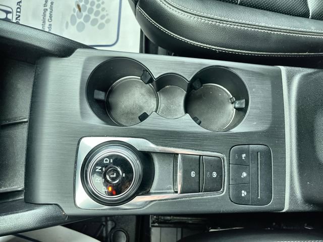 Used 2020 Ford Escape Titanium w/ Titanium Premium Package 2.0 image 24