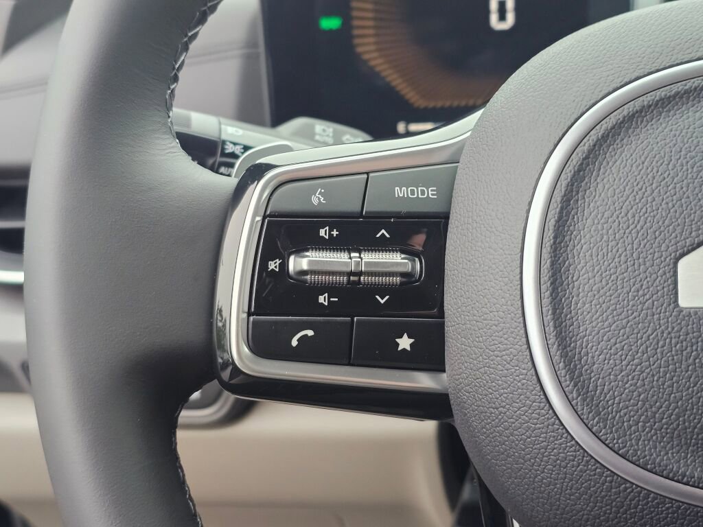 New 2026 Kia Carnival EX image 38