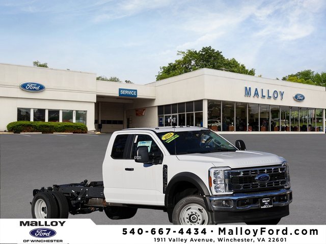 Used 2024 Ford F550 4x4 SuperCab Super Duty w/ Snow Plow Prep Package image 1