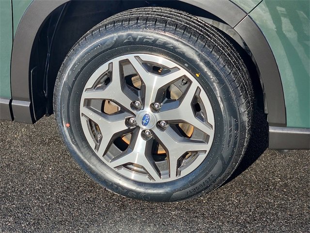 Used 2022 Subaru Forester Premium image 8