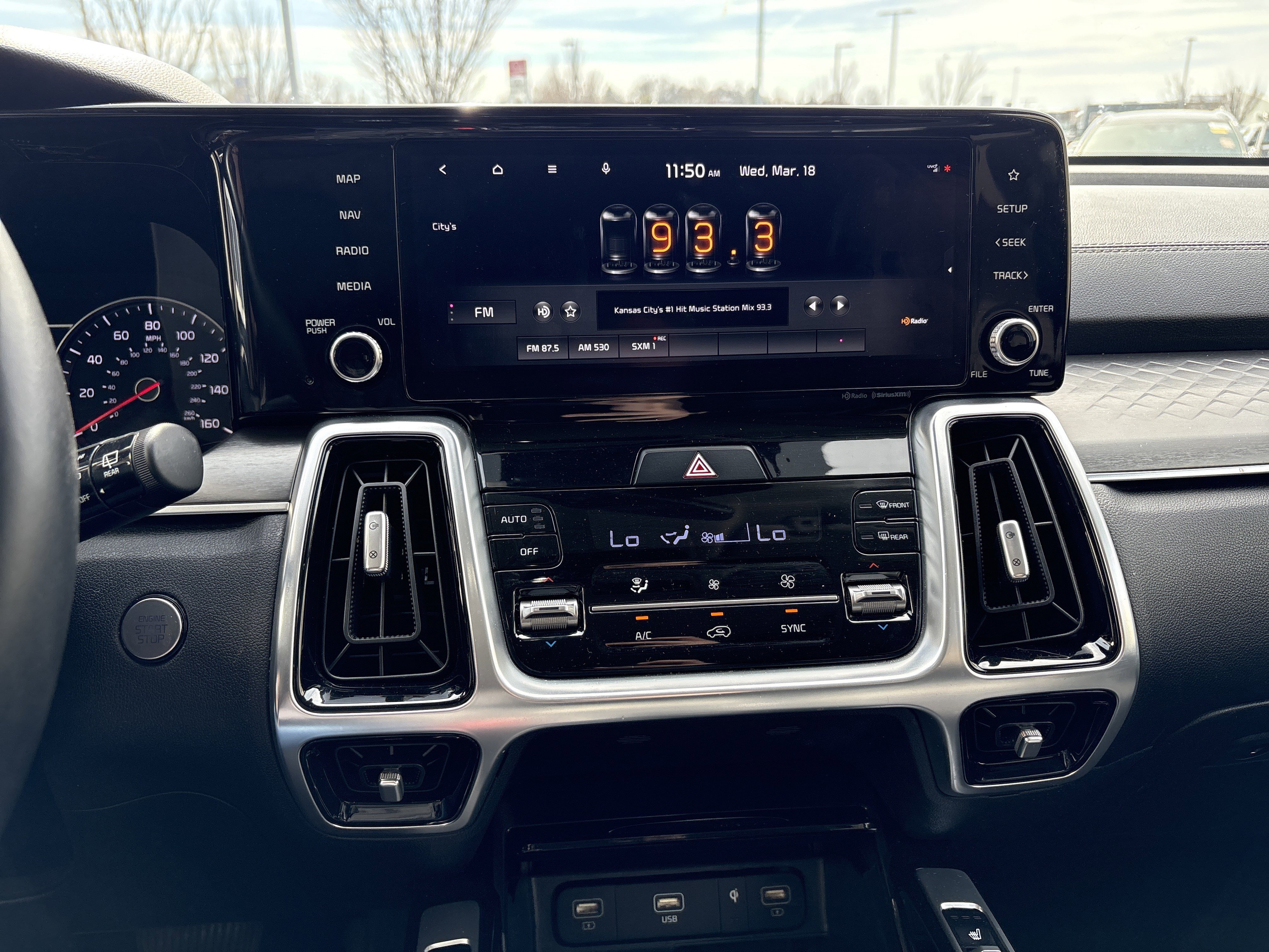 Used 2021 Kia Sorento SX image 24