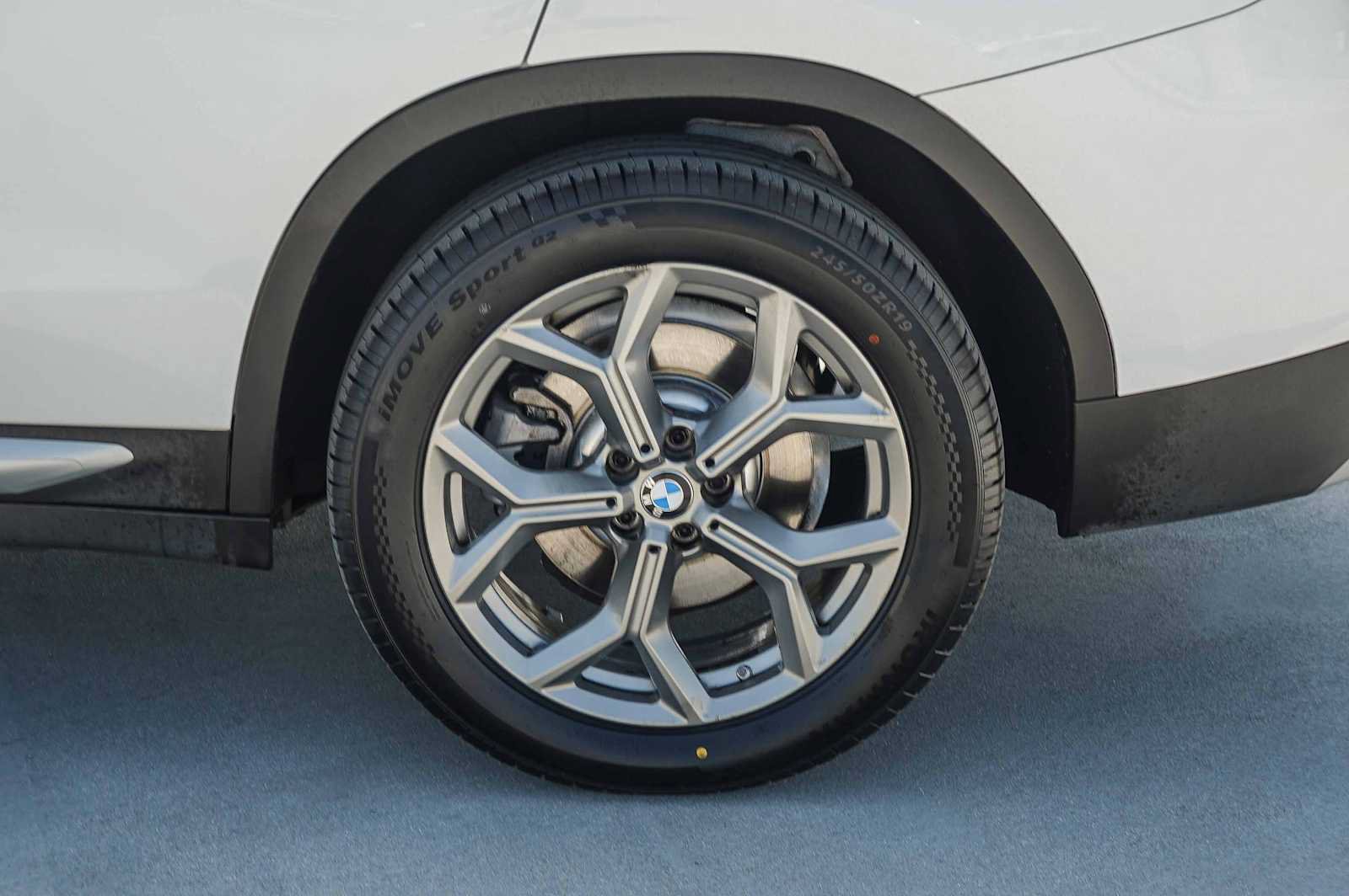 Used 2023 BMW X3 xDrive30i w/ Convenience Package AWD/4WD image 12