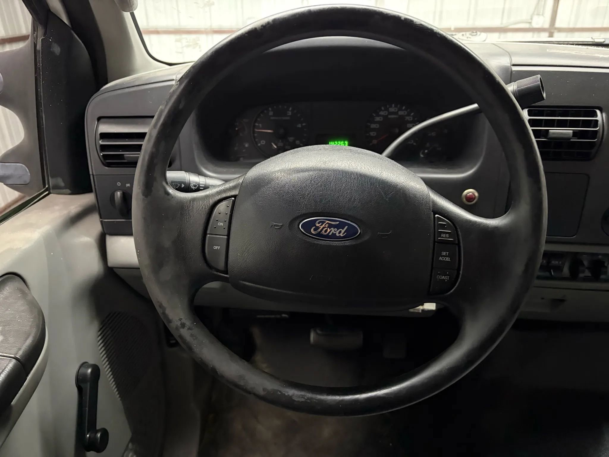 Used 2005 Ford F450 2WD Crew Cab Super Duty image 34