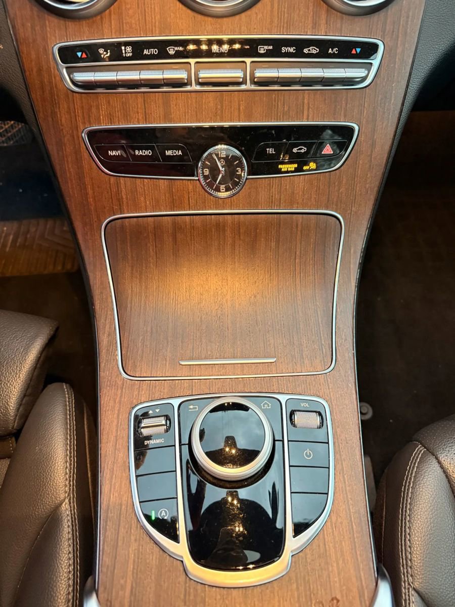 Used 2019 Mercedes-Benz C 300 Sedan w/ Premium Package image 23