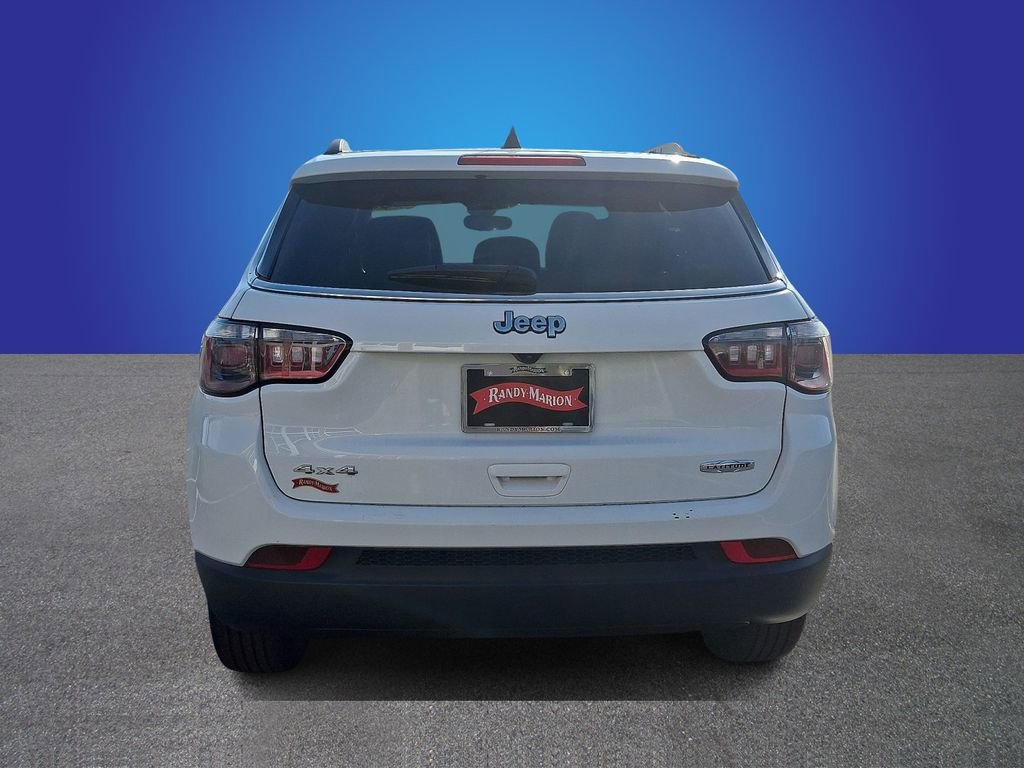 Used 2024 Jeep Compass Latitude image 5