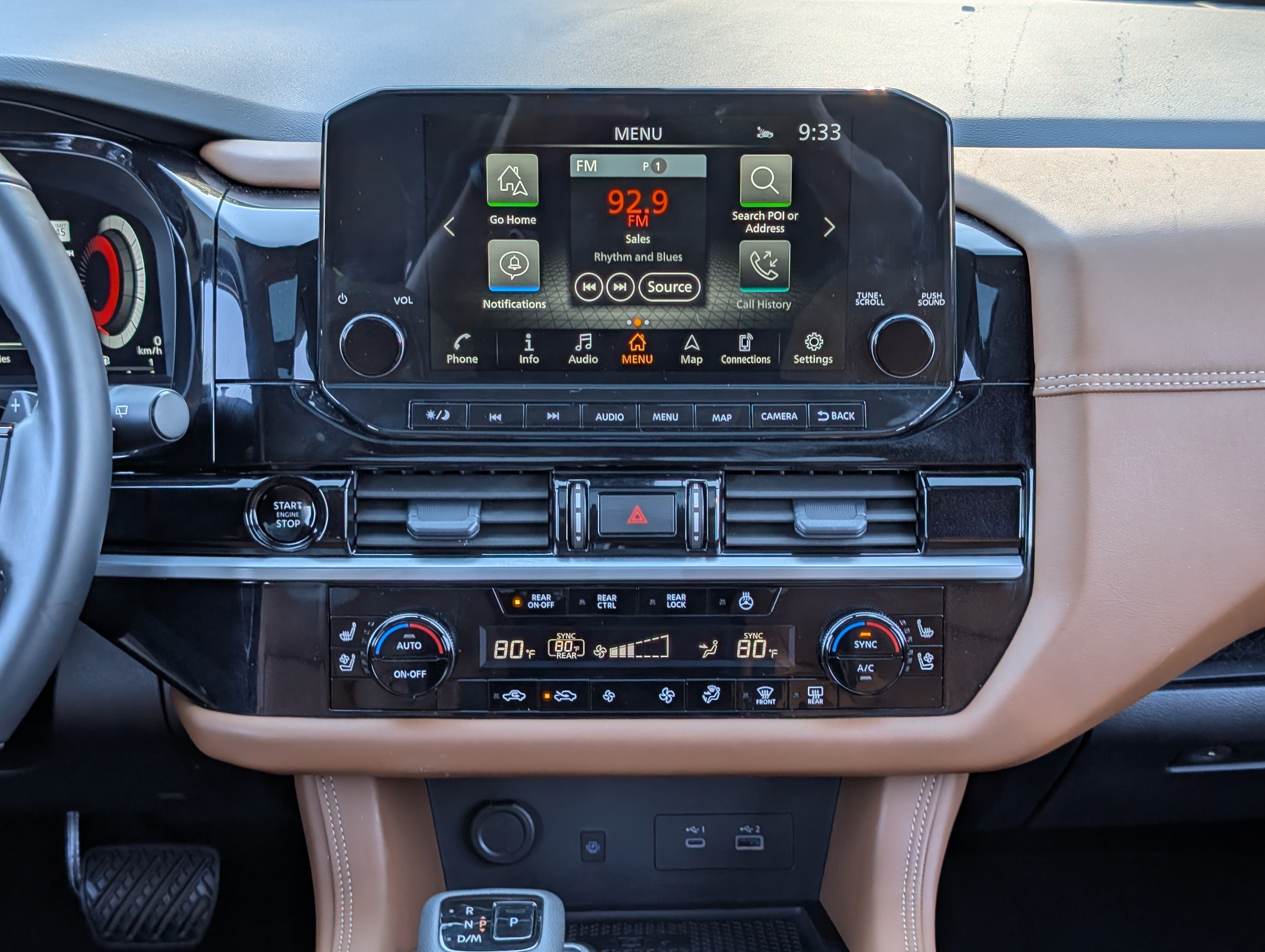 Used 2025 Nissan Pathfinder Platinum w/ Cargo Package FWD image 29