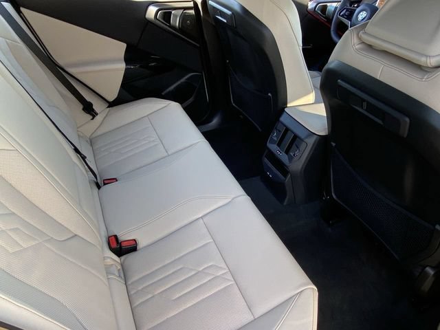 Used 2026 BMW X3 xDrive30i w/ Premium Package AWD/4WD image 14