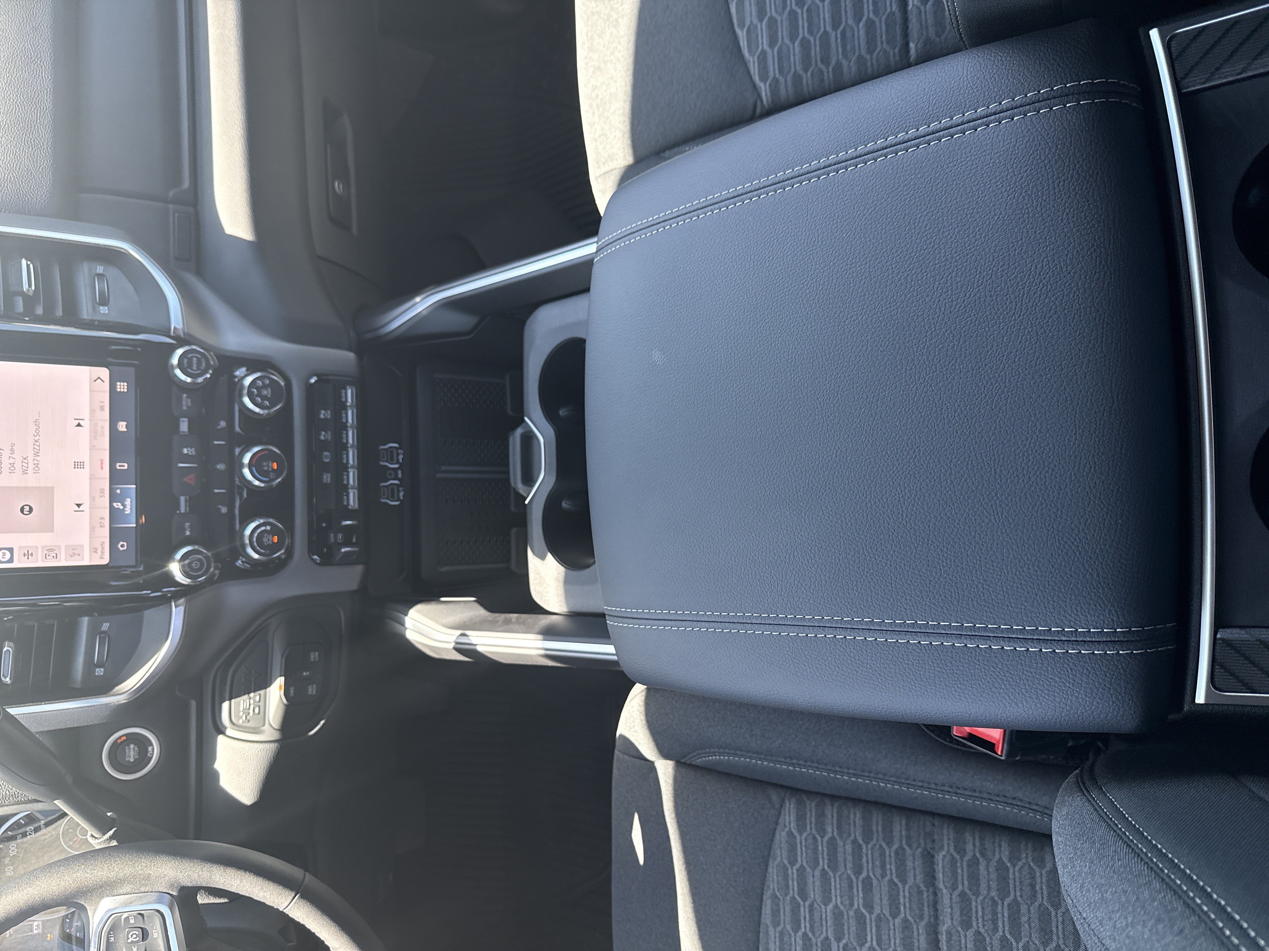 New 2026 RAM 2500 Big Horn AWD/4WD image 30