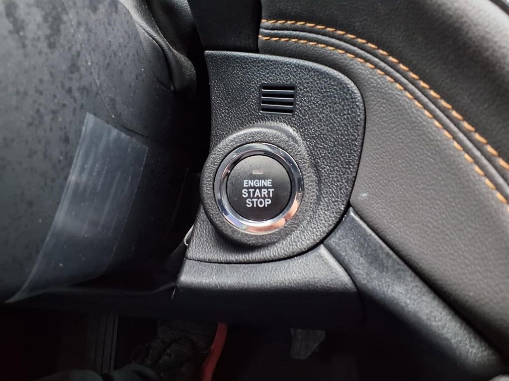 Used 2025 Subaru Outback Wilderness AWD/4WD image 13