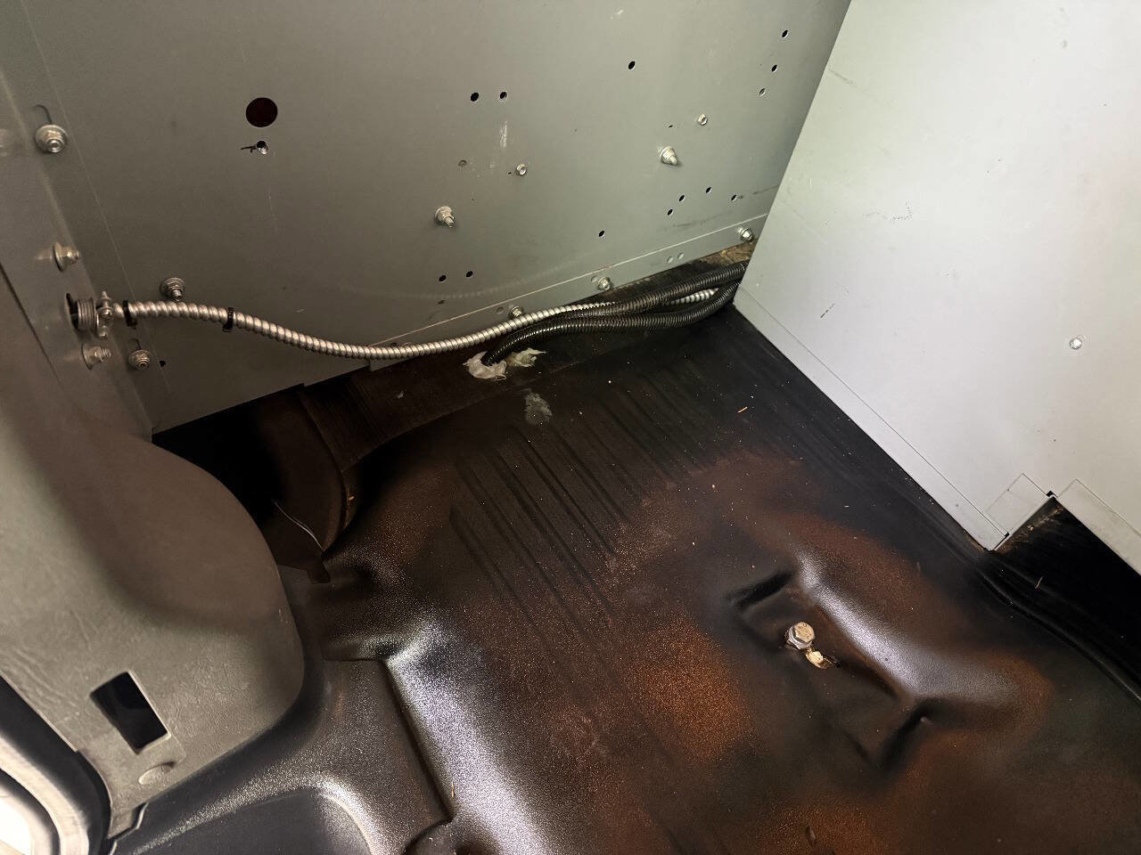 Used 2014 Chevrolet Express 3500 Extended RWD image 86