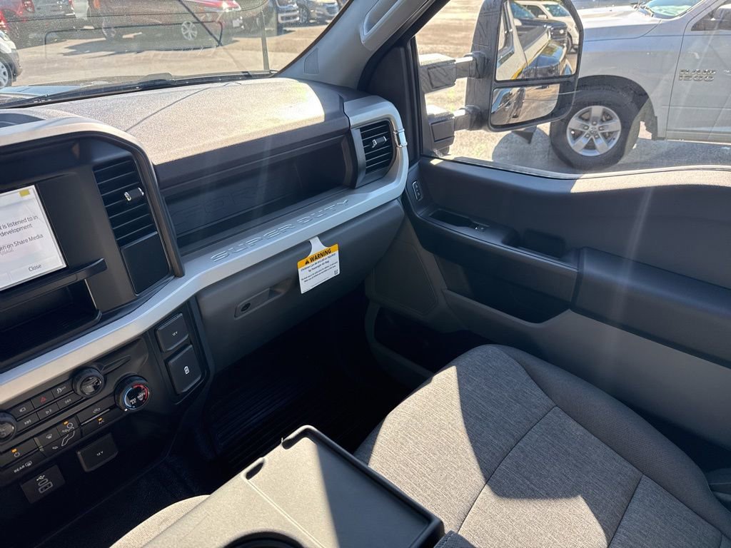 New 2026 Ford F450 XL w/ 360-Degree Camera Package image 21