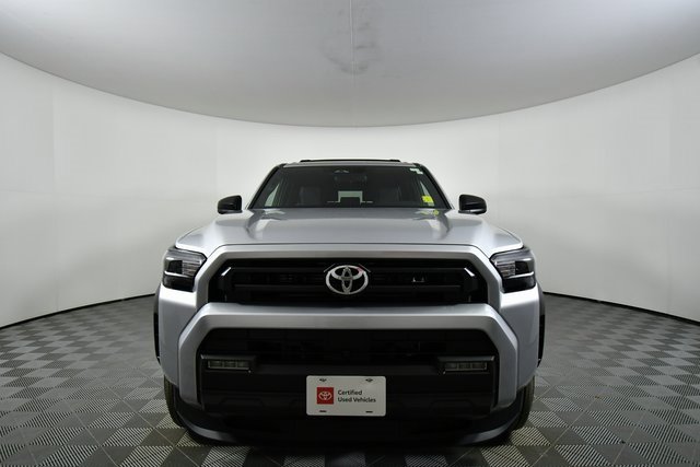 Used 2025 Toyota 4Runner 4WD image 7