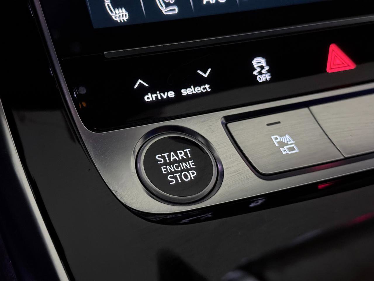 Used 2021 Audi Q7 3.0T Prestige w/ Prestige Package image 39