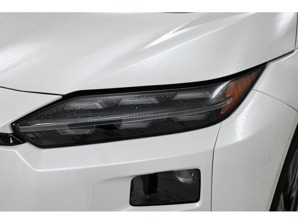 New 2026 Subaru Solterra AWD/4WD image 9