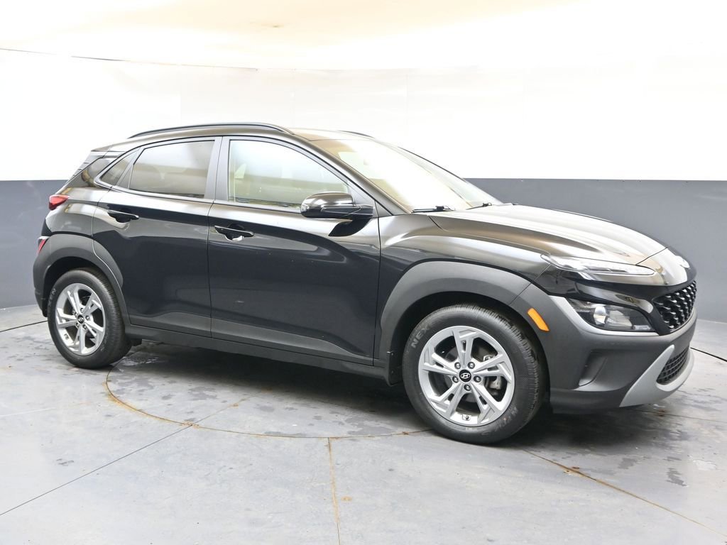 Certified 2023 Hyundai Kona SEL FWD image 7