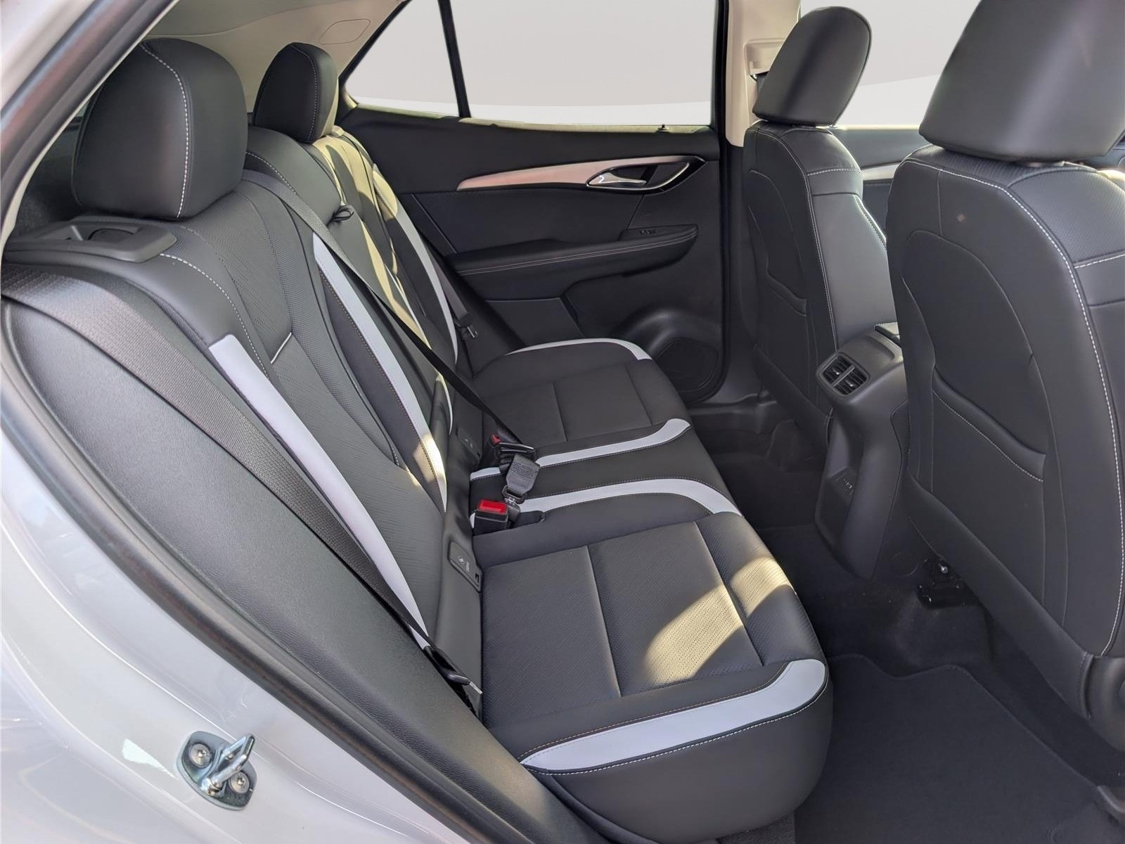 New 2026 Buick Envision Sport Touring AWD/4WD image 9